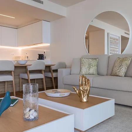Ocean View Luxury Bayline Апартаменты