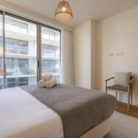 Ocean View Luxury Bayline *