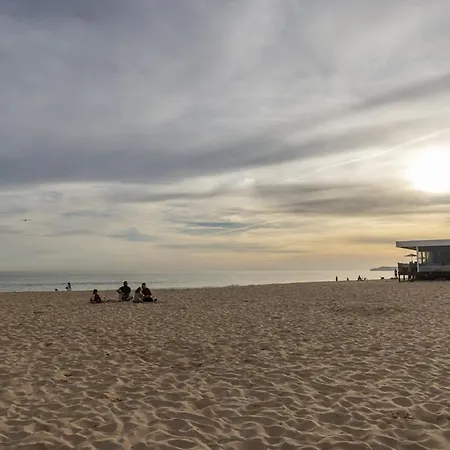 Ocean View Luxury Bayline アルマカオ・デ・ペラ