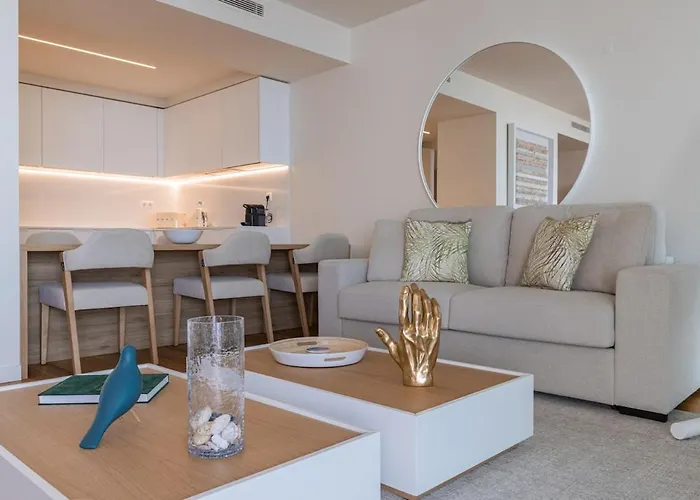 Ocean View Luxury Bayline