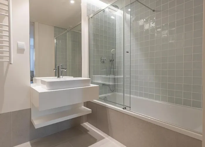 Ocean View Luxury Bayline 아파트 *