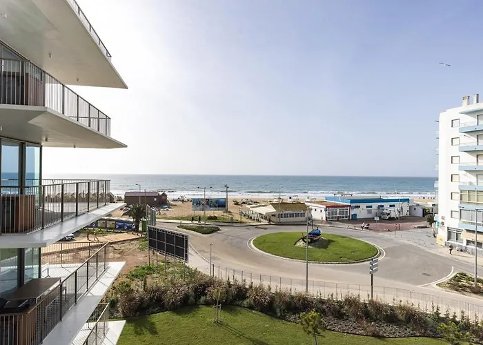 Ocean View Luxury Bayline * Armação de Pêra