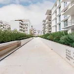 Ocean View Luxury Bayline *