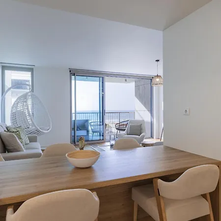 Ocean View Luxury Bayline * Armação de Pêra